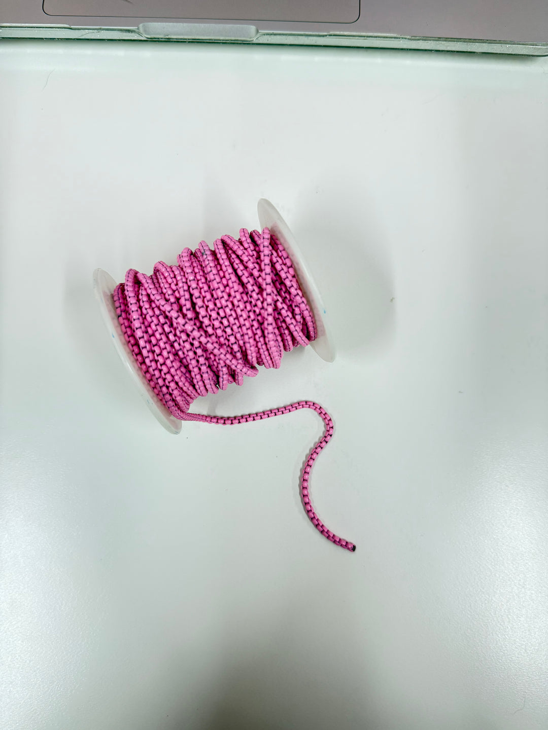 ROLLO - Pink Box Chain