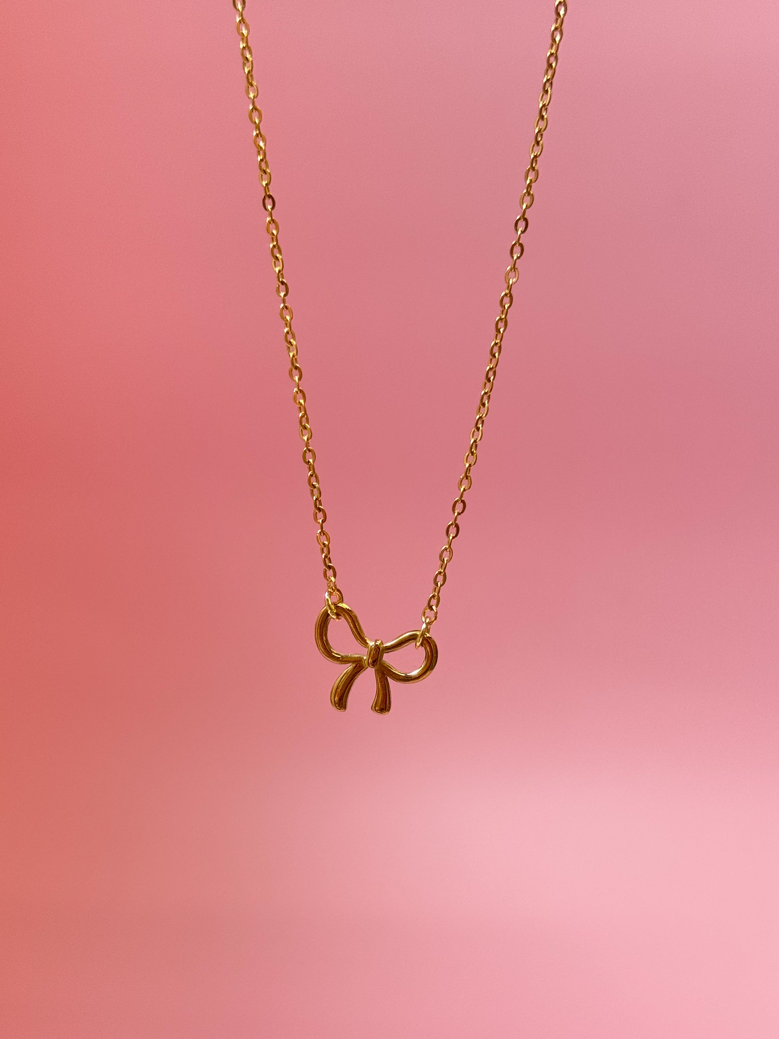 Bow Necklace